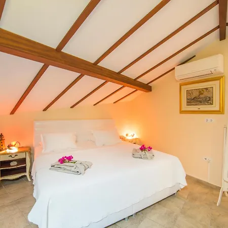Yalicapkini Boutique 4*