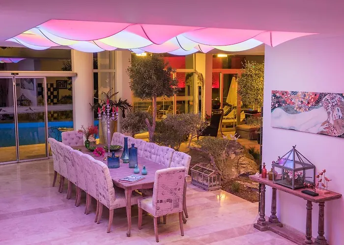 Yalicapkini Boutique Otel Boğaziçi